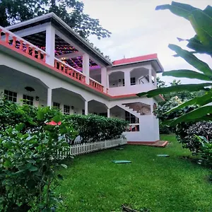 Guest house Polish Princess, Port Antonio